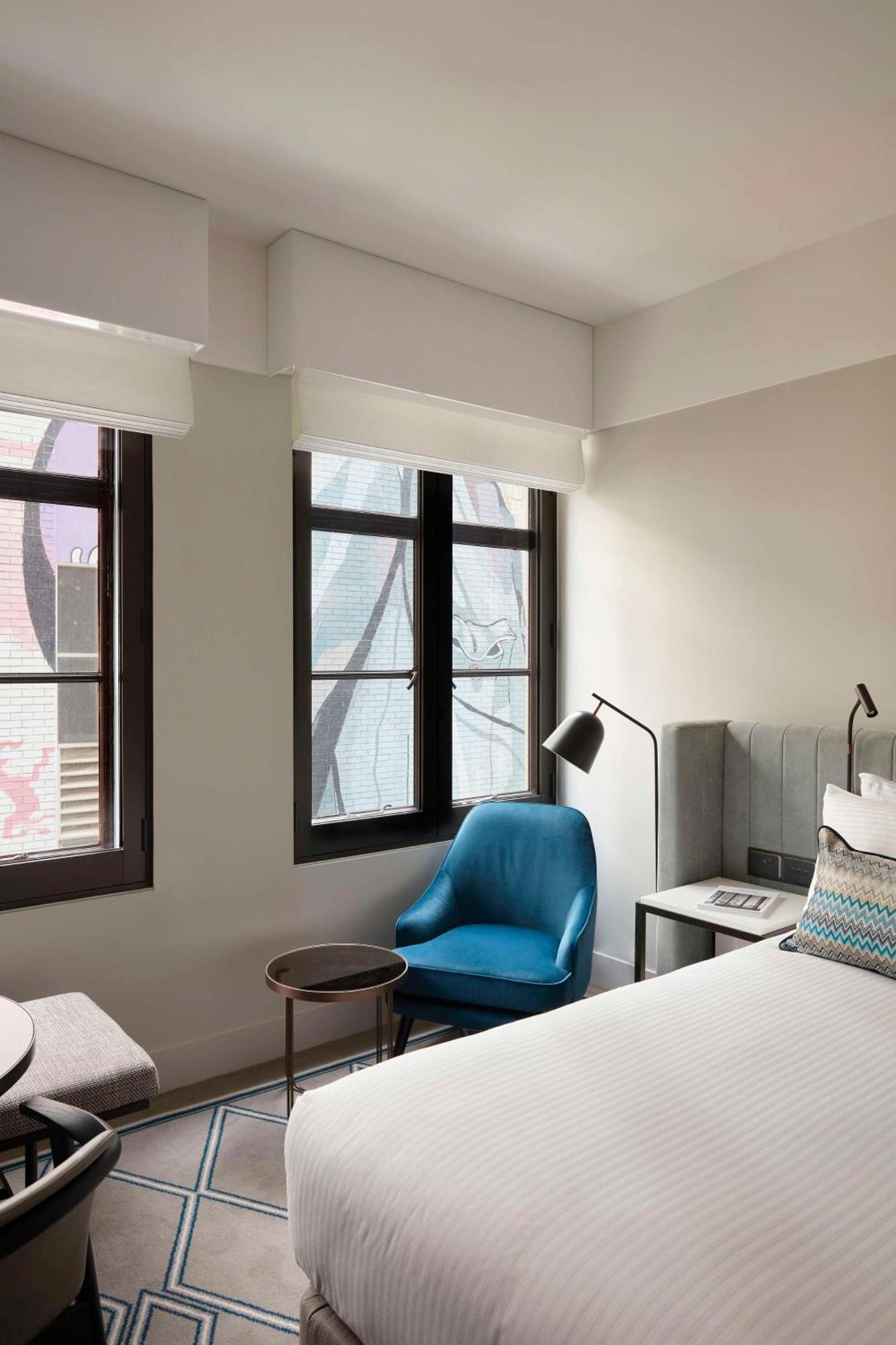 Hilton Melbourne Little Queen Street Экстерьер фото A guest room at the Hotel 57