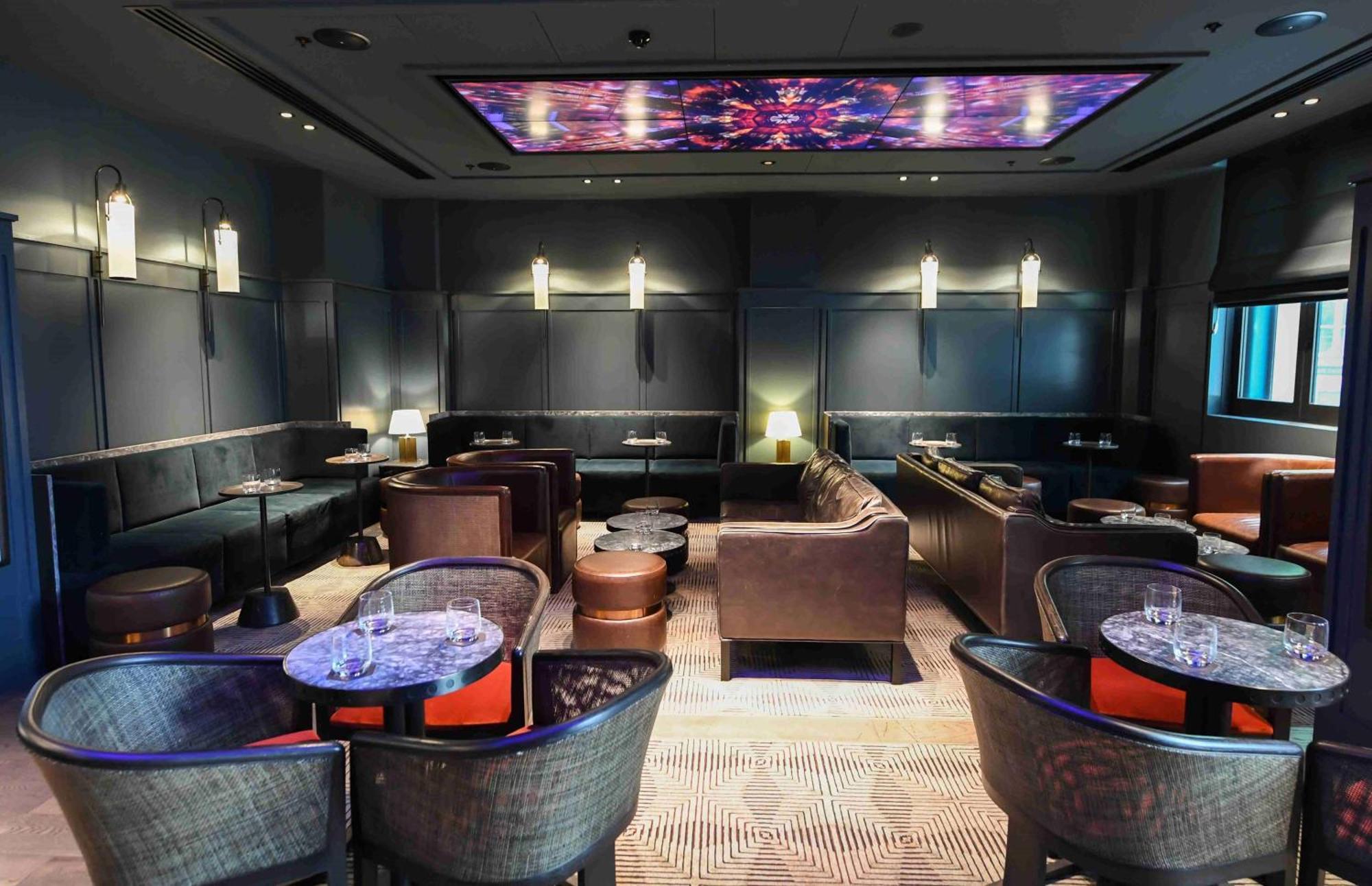 Hilton Melbourne Little Queen Street Экстерьер фото The interior of the lounge
